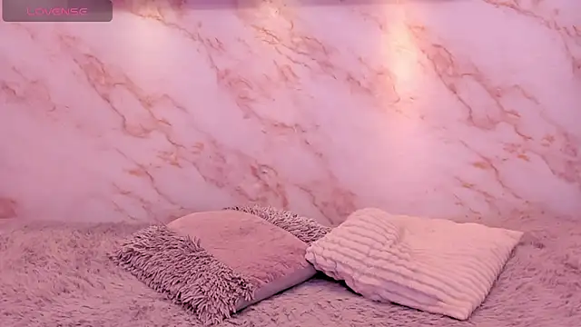 Dakota ferreti  online show from April 2026 05:20:02 AM