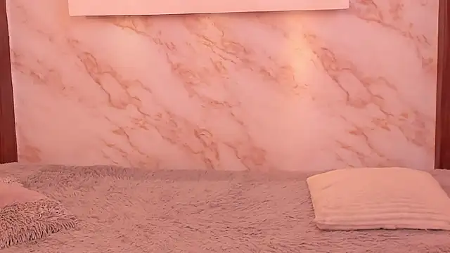 Dakota ferreti  online show from February 2026 03:25:02 AM