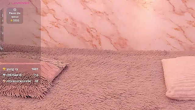 Dakota ferreti  online show from February 2026 11:39:02 AM