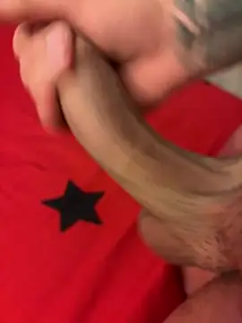 Emir4215 online show from February 2026 01:29:01 PM