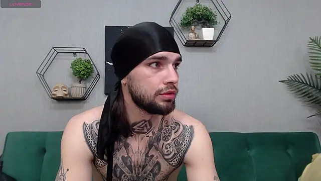 KaneHunter online show from March 2026 02:18:01 PM