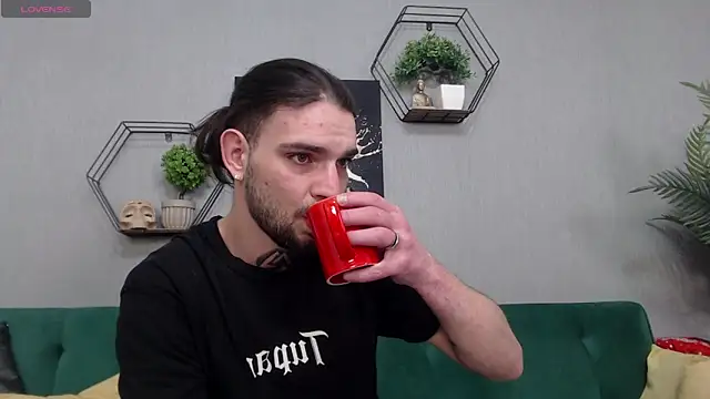 KaneHunter online show from April 2026 08:04:02 PM