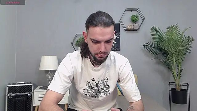 KaneHunter online show from February 2026 09:28:01 PM