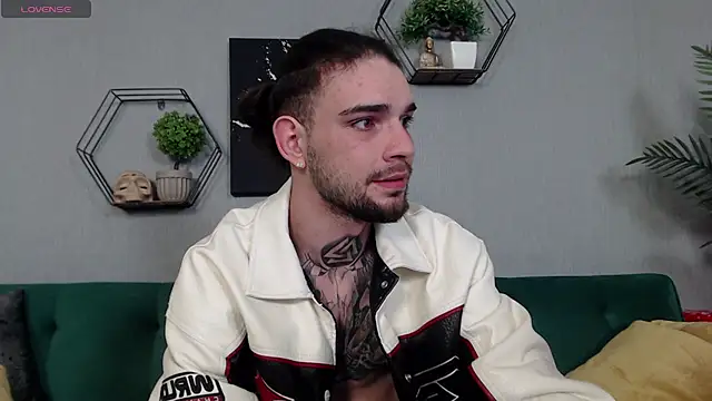 KaneHunter online show from April 2026 07:15:02 PM