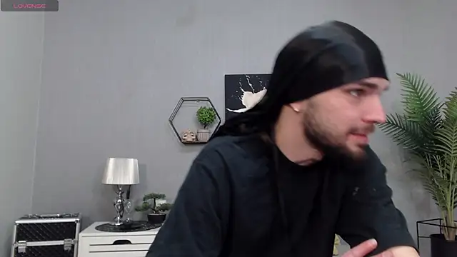 KaneHunter online show from March 2026 08:08:02 PM