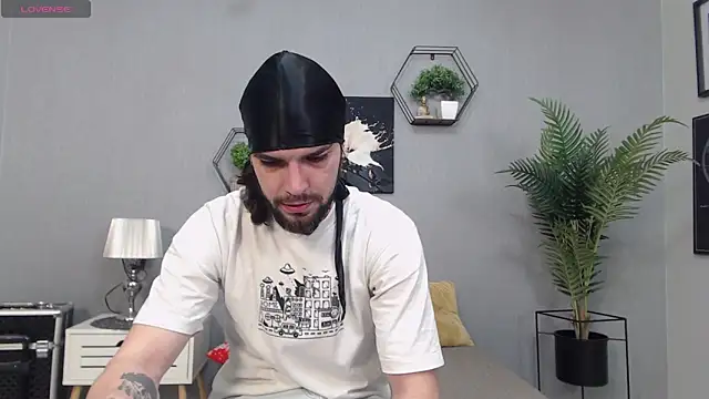 KaneHunter online show from March 2026 09:00:02 PM