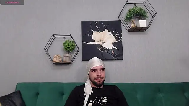 KaneHunter online show from April 2026 07:58:02 PM