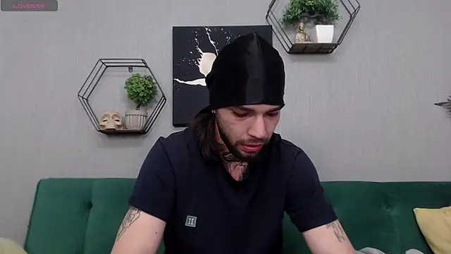 KaneHunter online show from March 2026 04:12:02 AM