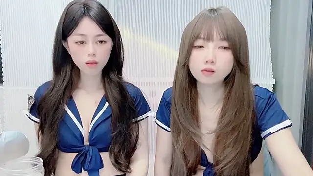 Snapshot of Fortune-PZ chatting on November 2025 11:21:01 AM Fortune-PZ online show from November 2025 11:21:01 AM