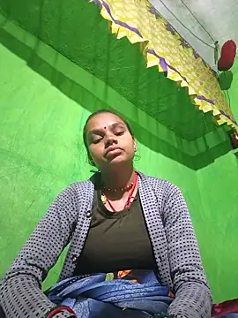 Payal7494 online show from December 2025 03:47:01 PM