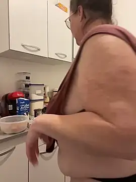 bea french curvy online show from March 2026 08:57:02 PM