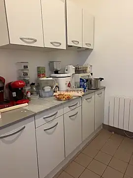 bea french curvy online show from April 2026 09:16:02 AM