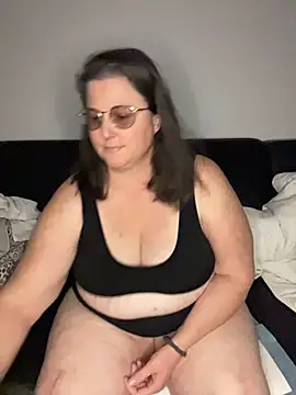 bea french curvy online show from March 2026 10:48:01 PM