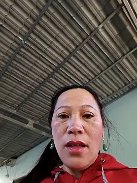 Snapshot of Let-zo chatting on December 2025 01:50:02 AM Let-zo online show from December 2025 01:50:02 AM