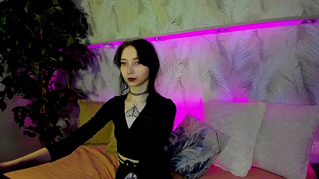 Ellen Hops online show from March 2026 08:04:01 AM