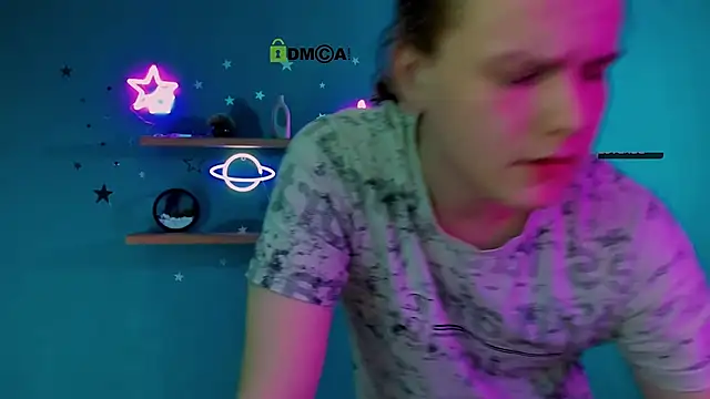 leo void online show from February 2026 07:45:02 PM