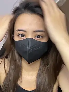 Snapshot of Lunamoon68 chatting on April 2026 04:09:01 AM Lunamoon68 online show from April 2026 04:09:01 AM