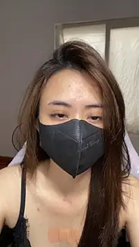 Snapshot of Lunamoon68 chatting on April 2026 05:14:02 AM Lunamoon68 online show from April 2026 05:14:02 AM