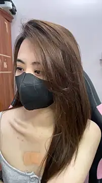 Snapshot of Lunamoon68 chatting on April 2026 04:21:01 AM Lunamoon68 online show from April 2026 04:21:01 AM