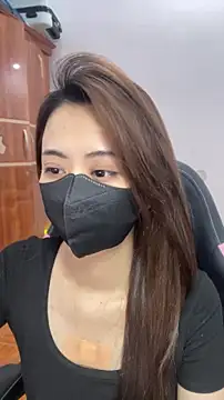 Snapshot of Lunamoon68 chatting on April 2026 04:08:02 AM Lunamoon68 online show from April 2026 04:08:02 AM