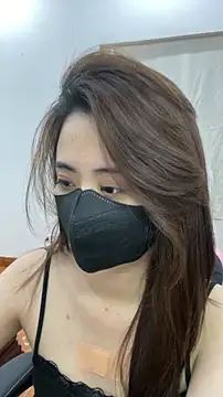 Snapshot of Lunamoon68 chatting on April 2026 06:47:02 AM Lunamoon68 online show from April 2026 06:47:02 AM