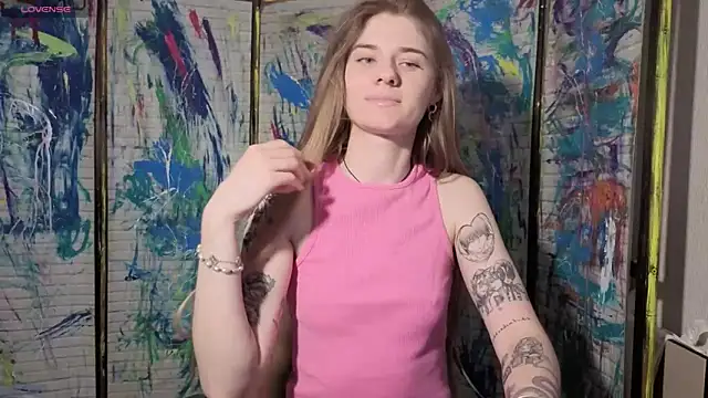 Adell Love online show from May 2026 03:25:02 PM