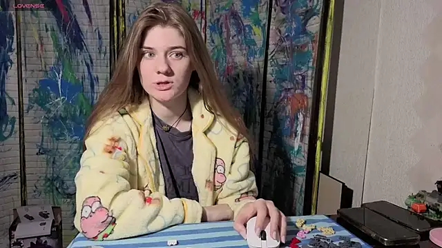 Adell Love online show from June 2026 05:02:01 PM