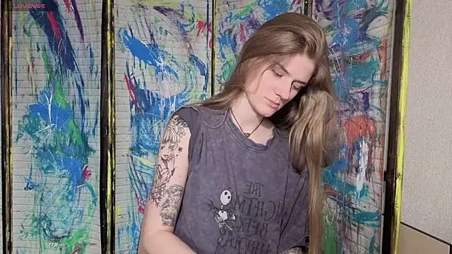 Adell Love online show from May 2026 03:09:01 PM