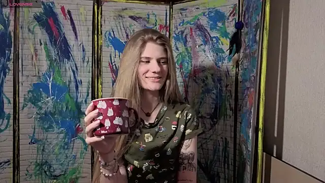 Adell Love online show from April 2026 07:38:02 PM