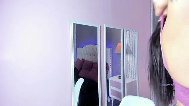 Cristal Nox22 online show from November 2025 12:38:02 PM