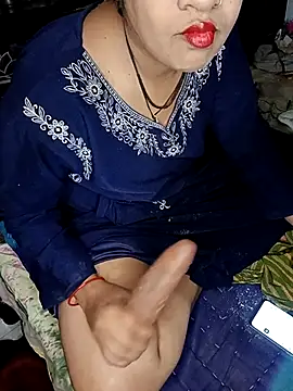 Aaliya sharma31 online show from November 2025 05:13:01 PM