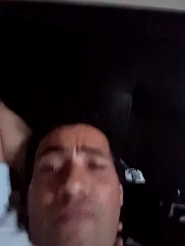 Snapshot of zeusdiosd chatting on December 2025 10:48:01 PM zeusdiosd online show from December 2025 10:48:01 PM