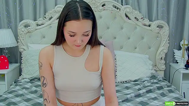 StellaGregory online show from December 2025 02:38:02 PM