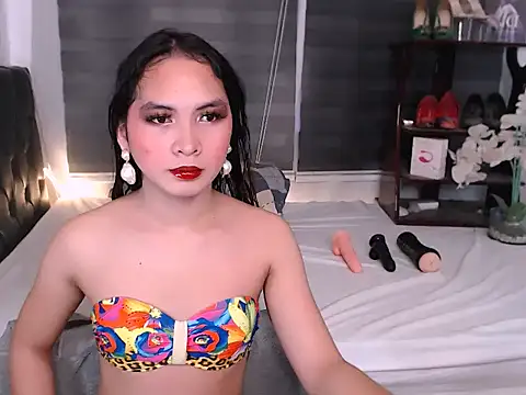 sylvannia cumslut online show from December 2025 02:59:02 AM