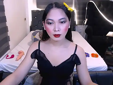 sylvannia cumslut online show from November 2025 02:01:03 AM