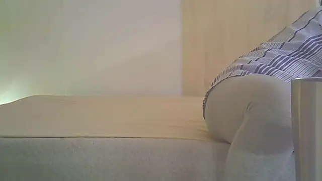 kyono-iyashi online show from May 2026 02:42:01 PM