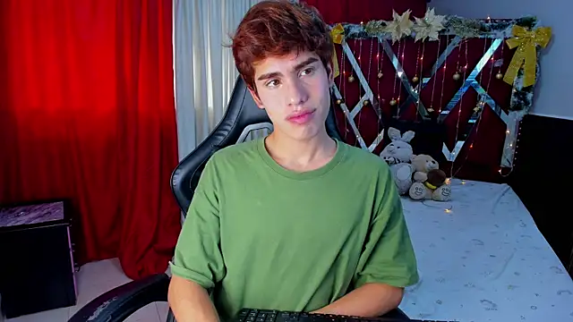 Snapshot of Jacobelord chatting on December 2025 01:15:01 PM Jacobelord online show from December 2025 01:15:01 PM