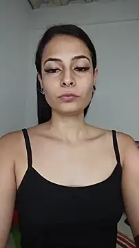 DARKJOLIE7 online show from April 2026 09:43:02 PM