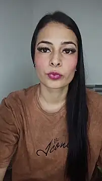 DARKJOLIE7 online show from April 2026 01:35:02 AM