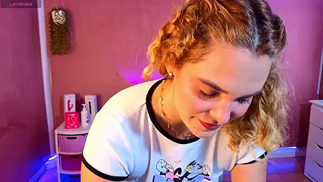 AdharaWo online show from March 2026 12:49:01 AM