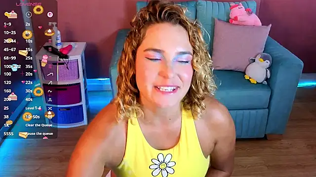 Snapshot of AdharaWo chatting on November 2025 04:18:02 PM AdharaWo online show from November 2025 04:18:02 PM