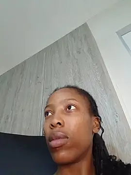 MsParisSmith online show from March 2026 11:01:01 AM