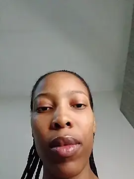 MsParisSmith online show from December 2025 06:25:01 PM