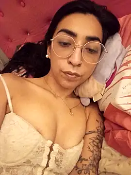 Yani-14 online show from February 2026 05:37:01 AM