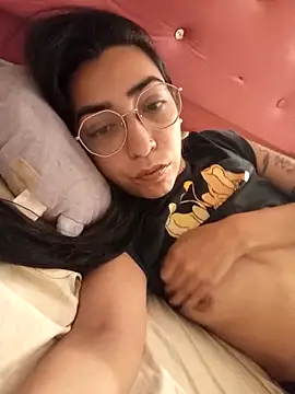 Yani-14 online show from March 2026 11:41:01 PM
