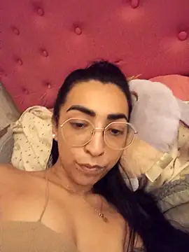 Yani-14 online show from February 2026 11:01:02 PM