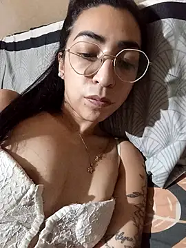 Yani-14 online show from February 2026 11:26:01 PM