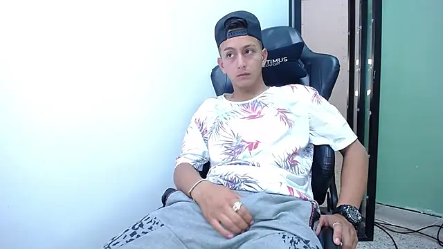 Snapshot of Bagels_ chatting on December 2025 11:22:02 AM Bagels online show from December 2025 11:22:02 AM