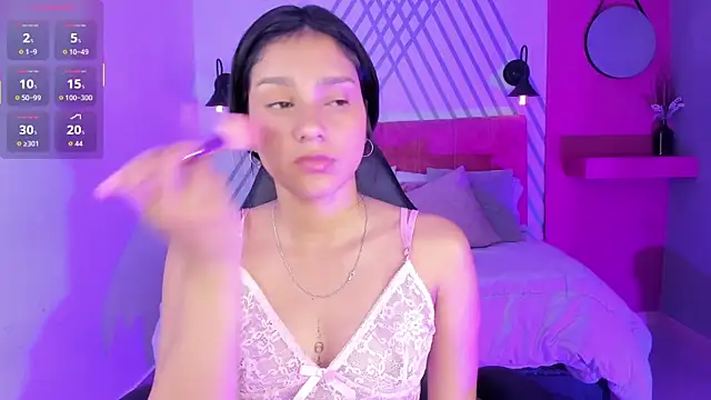 Kari Kaory online show from April 2026 12:56:02 PM