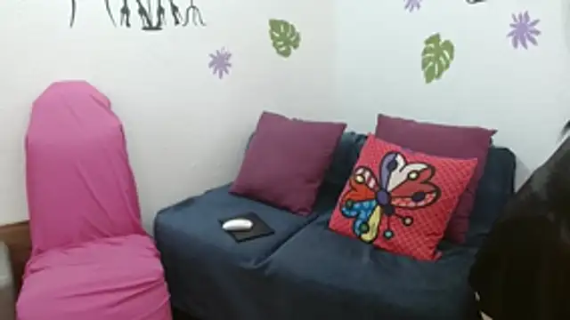 Angel Naye online show from May 2026 12:12:02 PM
